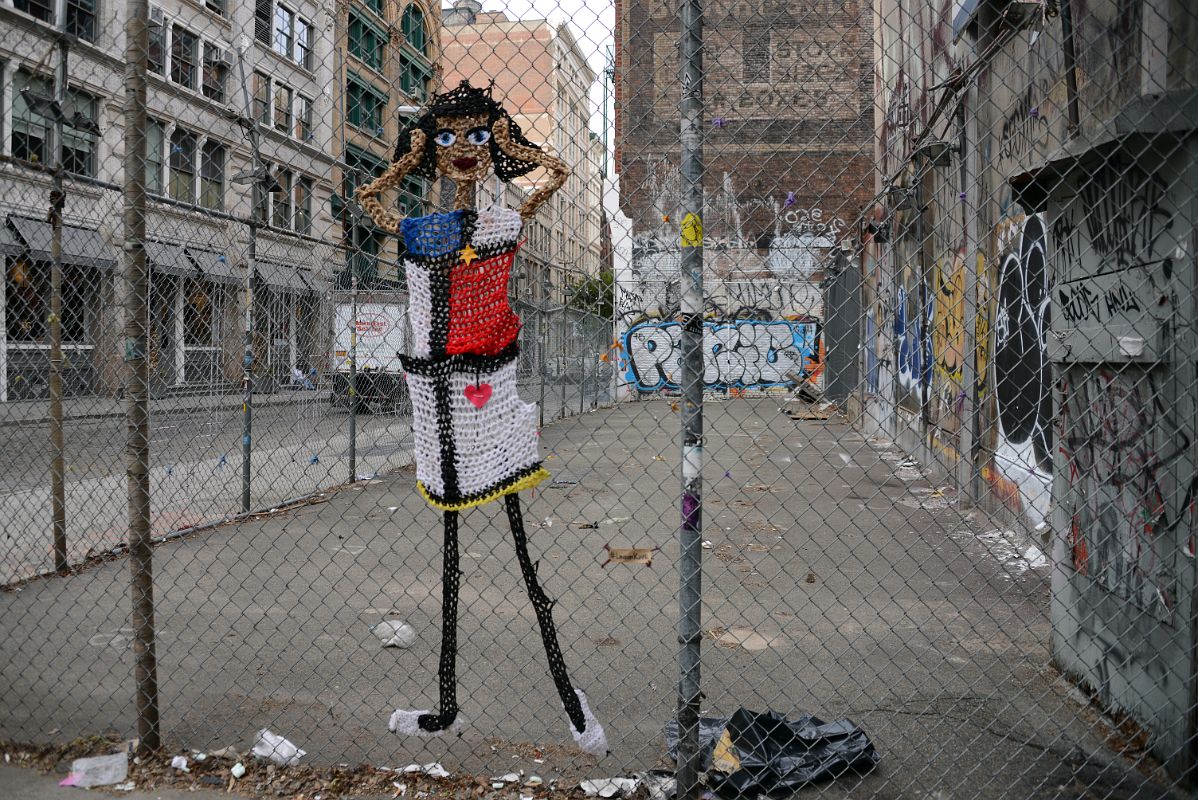 22-1 Yarn Sculpture On A Fence At Spring And Wooster St In SoHo New York City